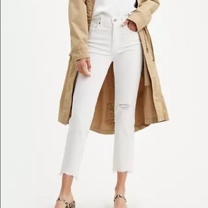 White Levi 724 jeans